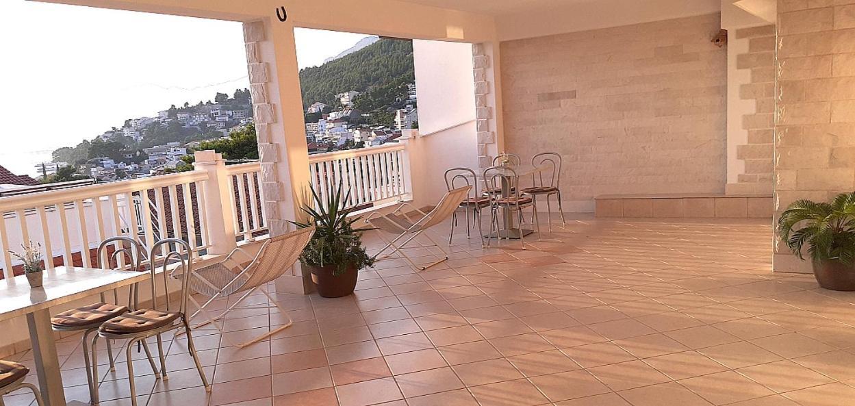 Apartments Villa Bonaca Baška Voda Zimmer foto